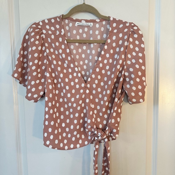 Abercrombie & Fitch Polka Dot Brown & White Wrap Puff Sleeve Tie Side Top,Small - Picture 7 of 8